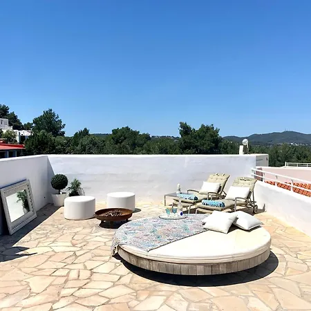 Luxury Seaside In Ibiza Villa *